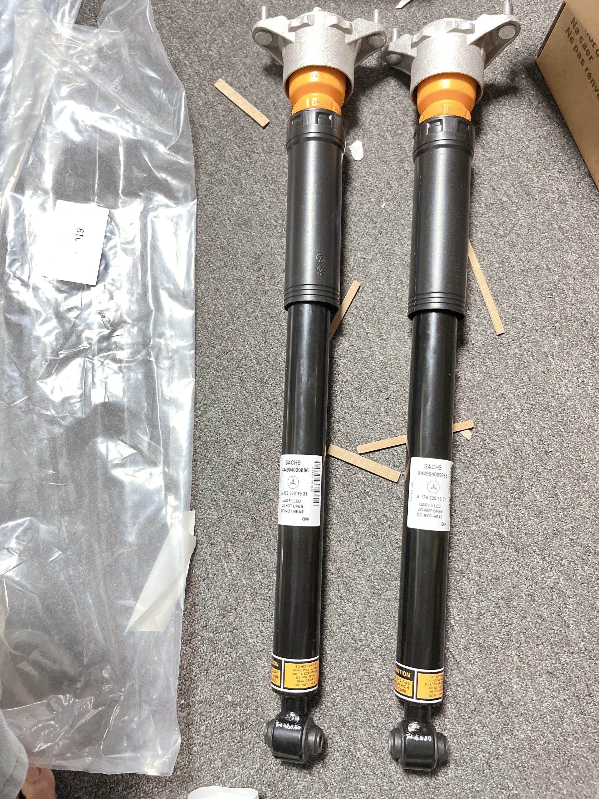 MERCEDES-BENZ W176 C117  CLA200 CLA220 CDI CLA250 CLA180 Rear Shock Absorber 1763201931 - Image 2