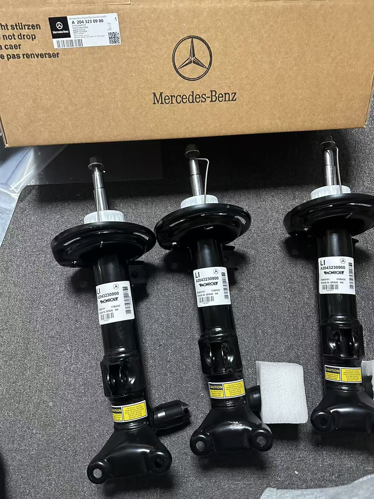 MERCEDES-BENZ W204 C204  C207 A207 S204 Front Right&Front Left Shock Absorbers with ADS  2043230900  2043231000 2073231300 2073231400 2073231200  2073231300 - 图片 7