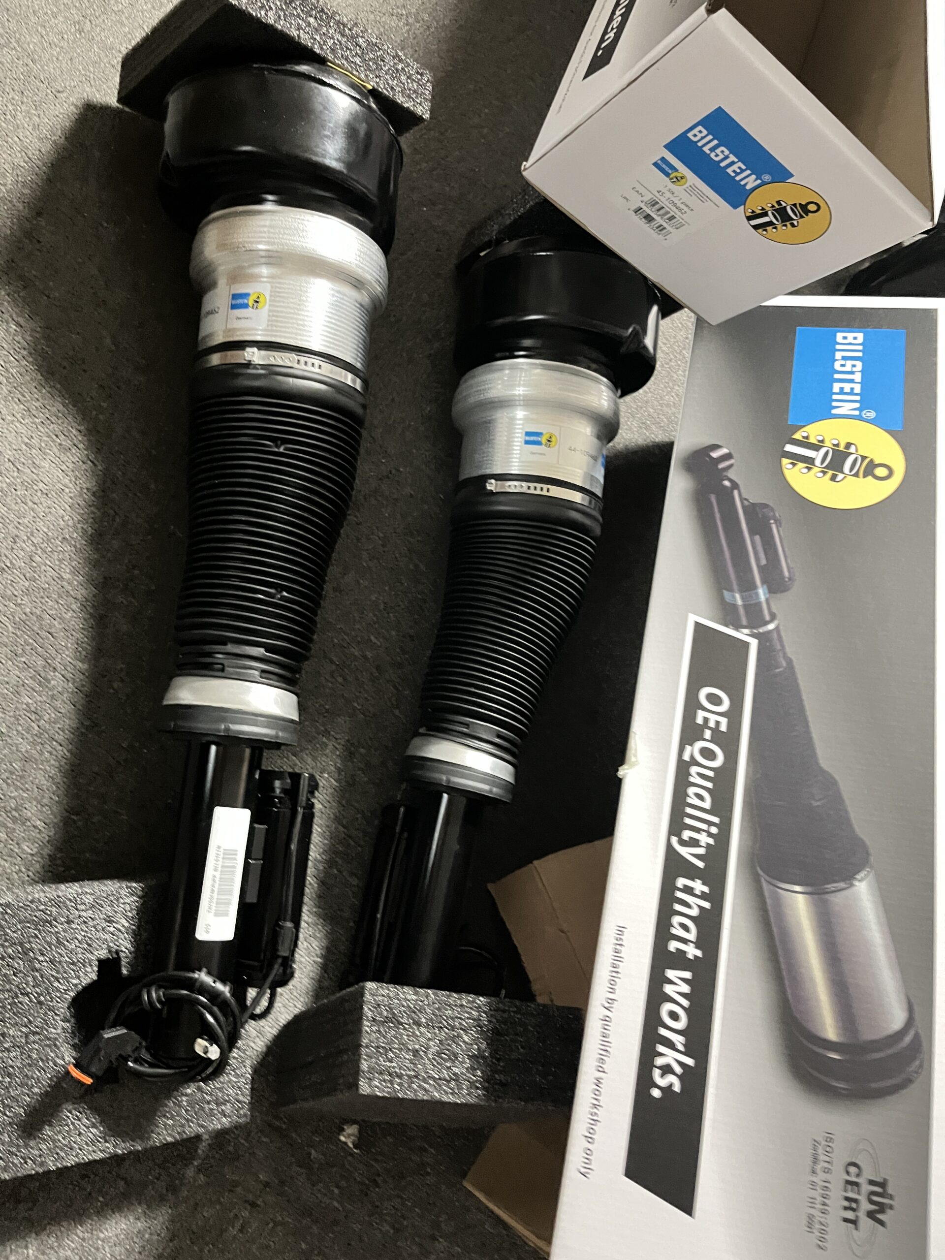 MERCEDES-BENZ W221   Air Suspension Shock Struts  W221  BILSTEIN 44-109462  2213203513 2213205113  2213209113  2213207313 A2213203513 A2213205113  A2213209113 A 2213207313 - Image 2