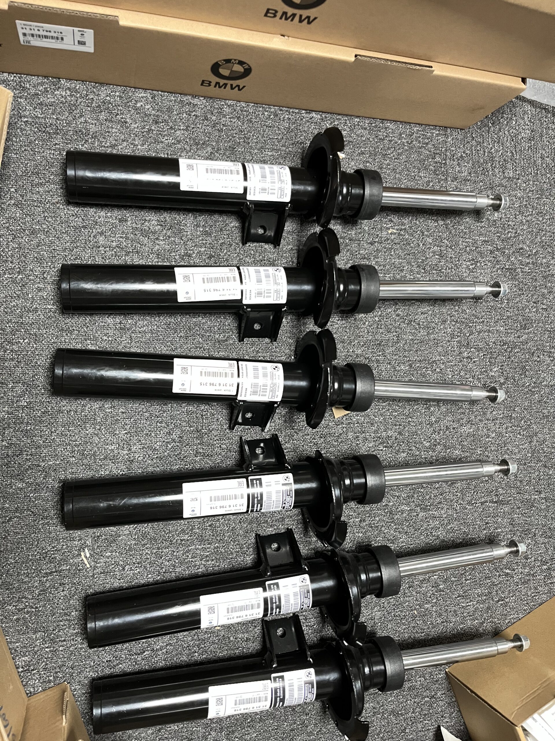 BMW  F25 Shock Absorber   31316796315 31316796316  31316796409 31316796410 31316796417 31316796418 - 画像 (1)