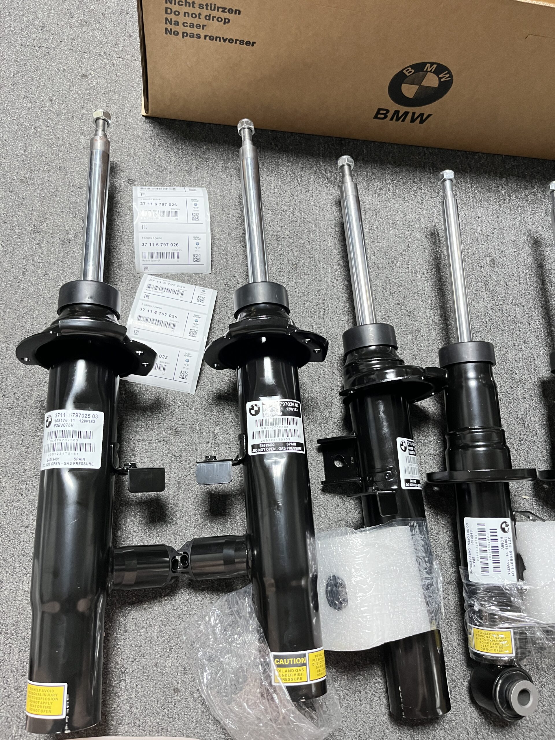 BMW F25 F26  Front Left &Front Right Suspension Shock Absorber EDC  37116797025 37116797026 - 画像 (5)