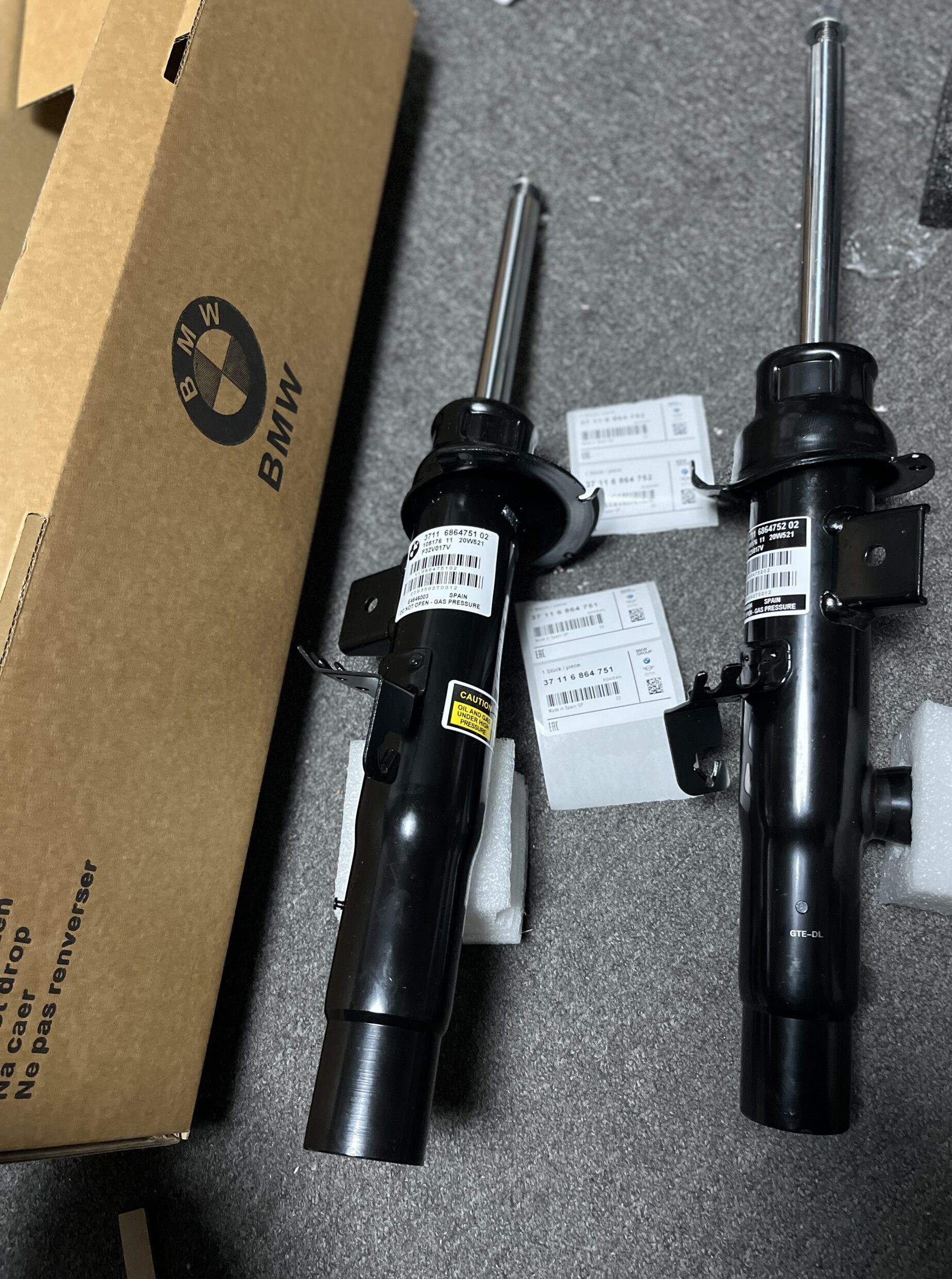 BMW F20 F21 F23 F22 F87 F30 F80 F34 F31 F32 Front Left&Front Right Electric Shock Absorber 37116864751   37116864752 - 图片 1