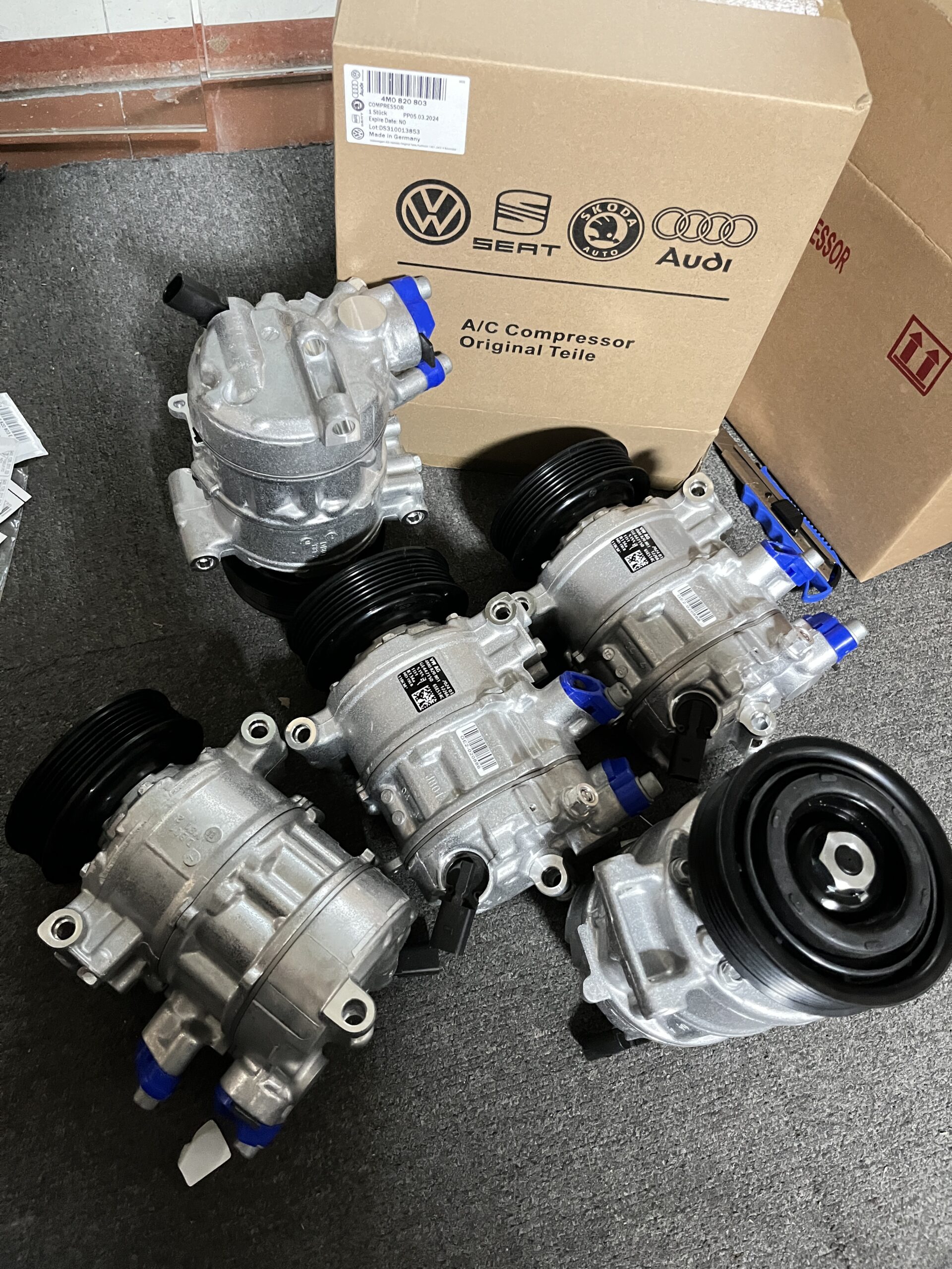 Audi A4 A/c compressor 4M0820803 8T0260805E 4G0260805D 4M0816803 8T0816803G 8T0260805N 8W0816803 8W5820803A - Image 2