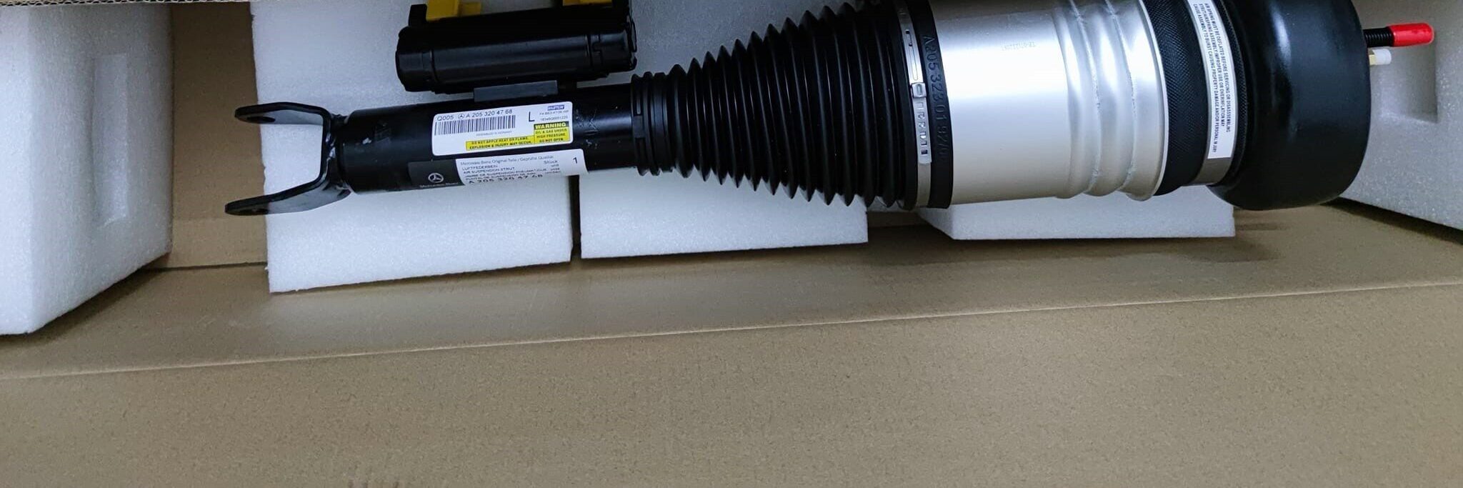 MERCEDES-BENZ C205 W205 S205 Front Left&Front Right Air Suspension Shock  2053204768 2053204868 A2053204768 A2053204868 - 图片 2