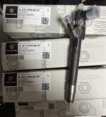 MERCEDES-BENZ W203 CL203 C209 Fuel Injector  6110700687   61107006870080 611070068780  A6110700687  A61107006870080  A611070068738 A611070068780