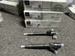 MERCEDES-BENZ box truck 901 902 Fuel Injector 6110701687  6110701487  611070168706  A6110701487 A6110701687  A611070168706 BOSCH 0445110108 - 画像 (3)