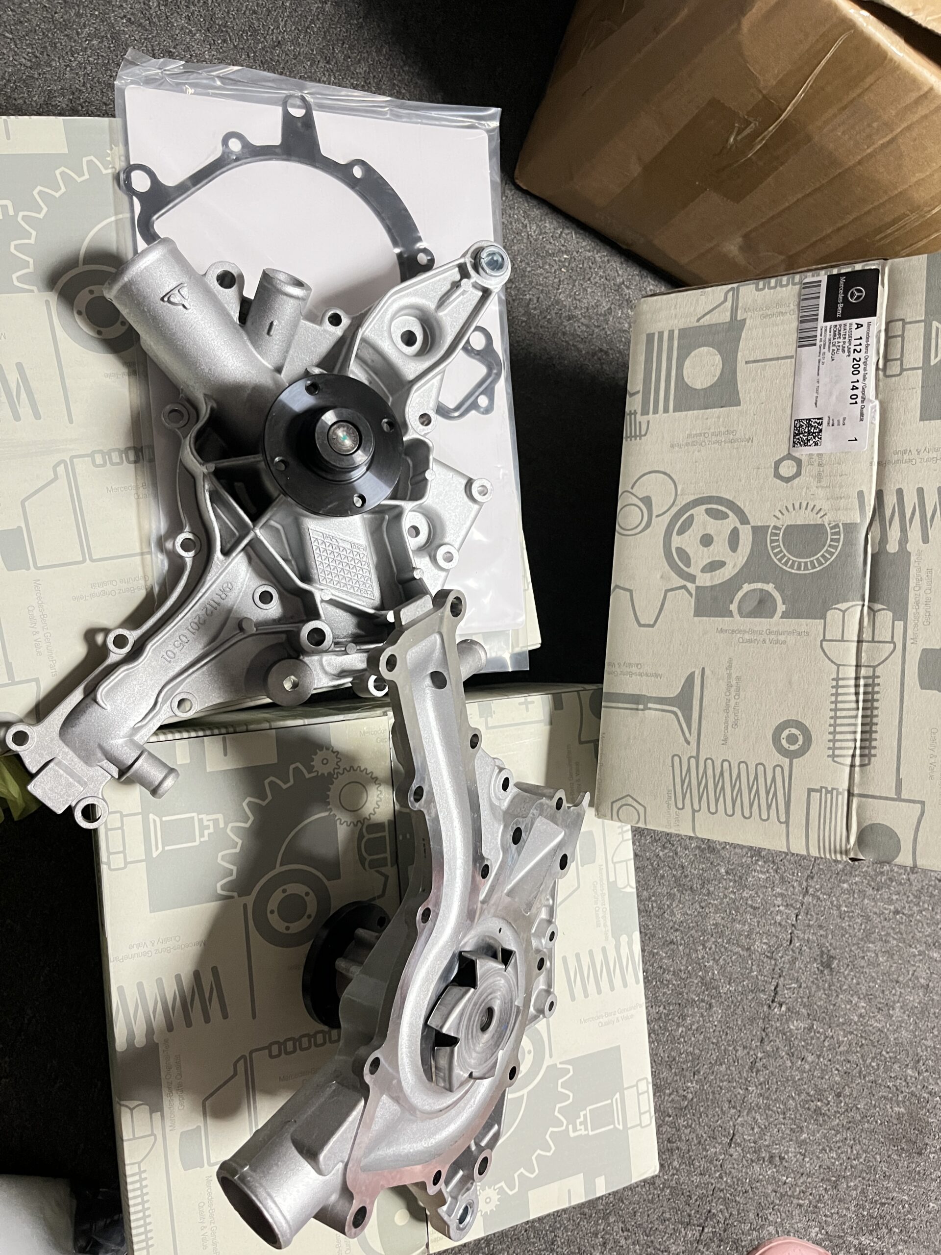 MERCEDES-BENZ  W202 W463 W211 Water Pump 1122000101 1122000110 1122000123  1122000201  1122000401 1122000901  1122001101  1122001401 - 图片 1