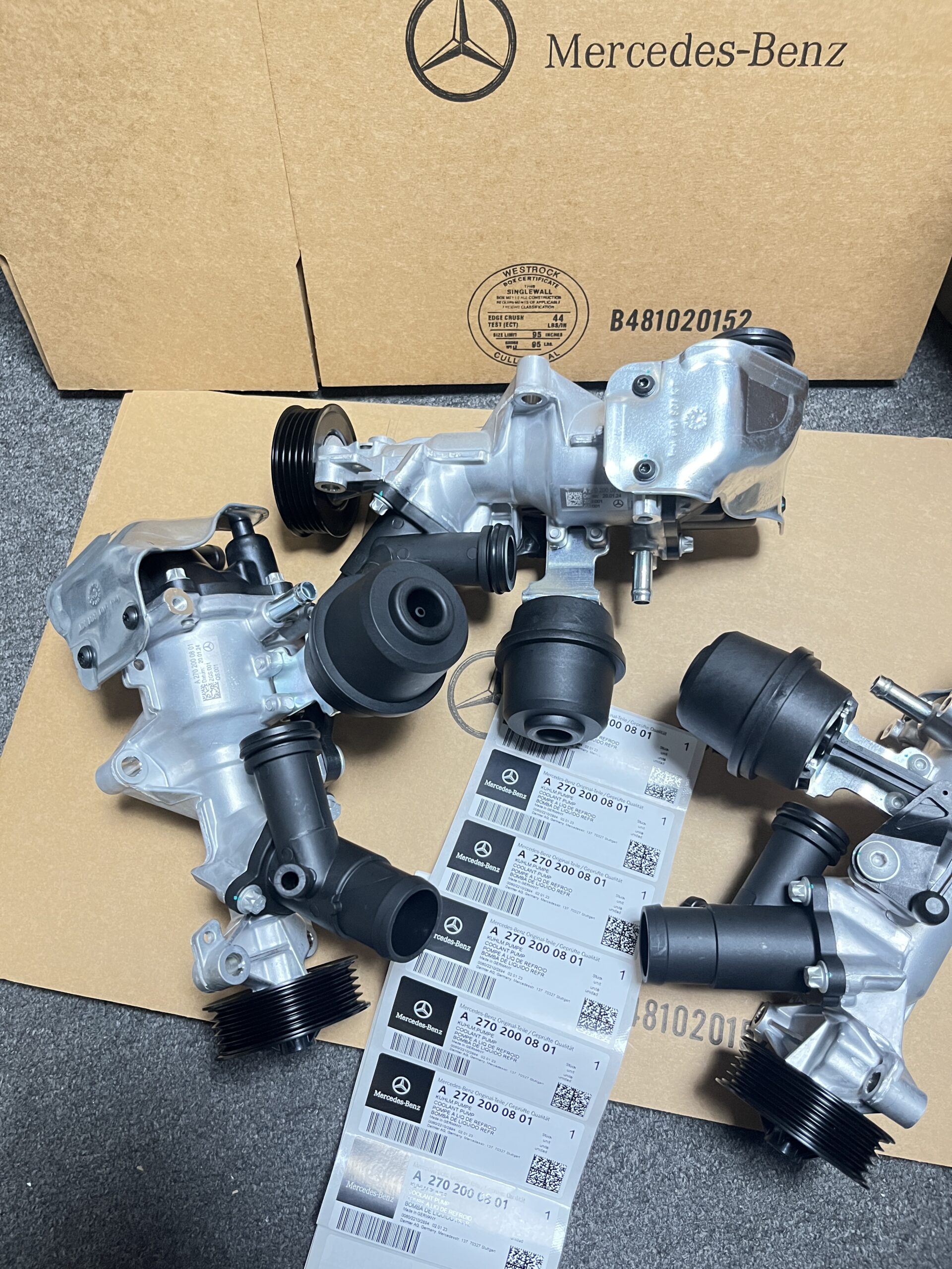 MERCEDES-BENZ CLA250 W176  W246 X156 Water Pump 2702000000 2702000007  2702000401  2702000601 2702000800 2702000801 A2702000000  A2702000007  A2702000401  A2702000601  A2702000800 A2702000801 - Image 2
