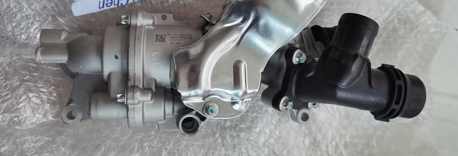 MERCEDES-BENZ  W205 W204 Engine Water Pump   2742001407 2742000301  2742000601  2742000800 - Image 2