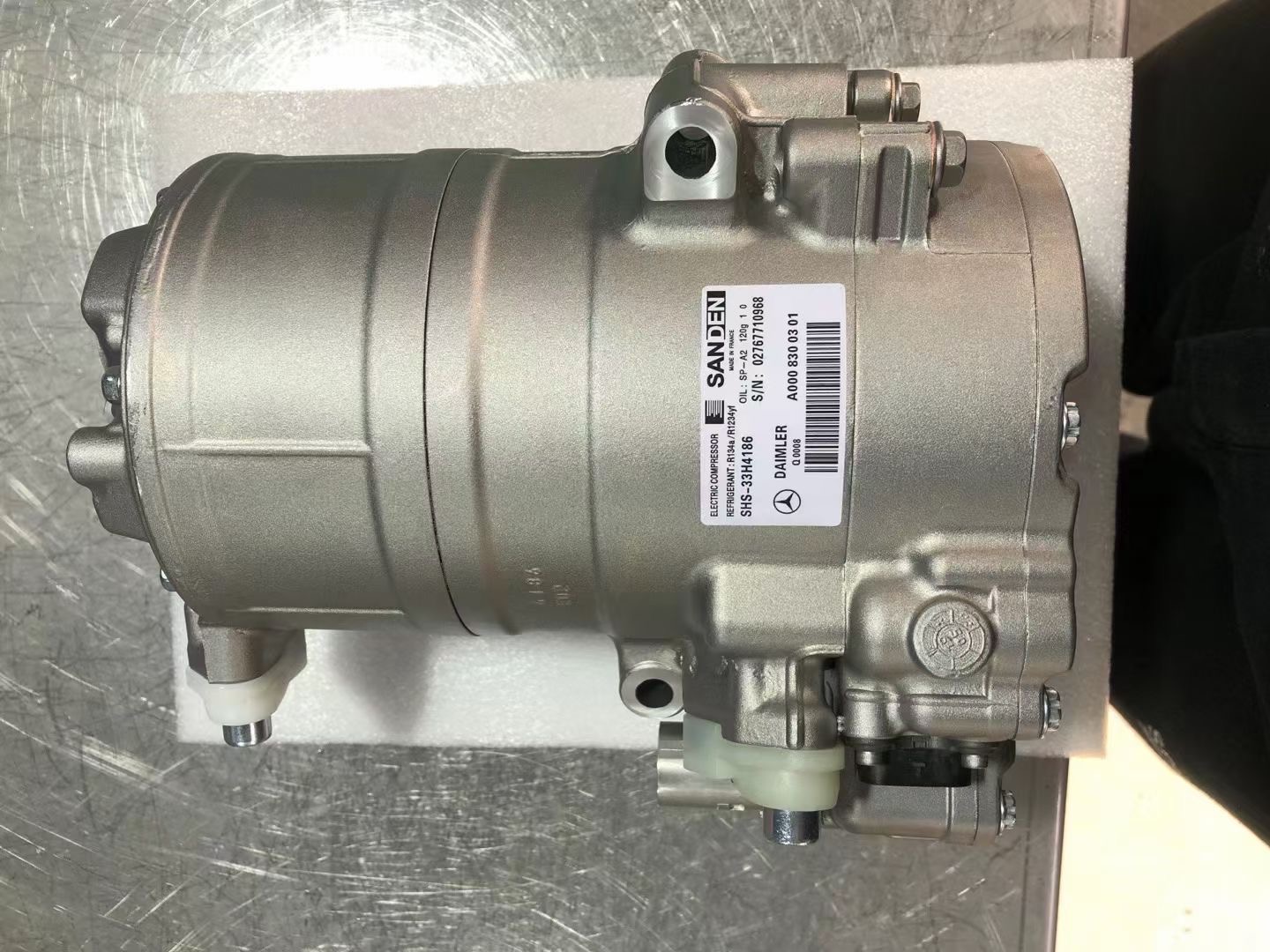 MERCEDES-BENZ S550E S560E GLE550E GLC350E W222 A/C Compressor 0008303204 0008300301 000830320480 0032306611 - 图片 3