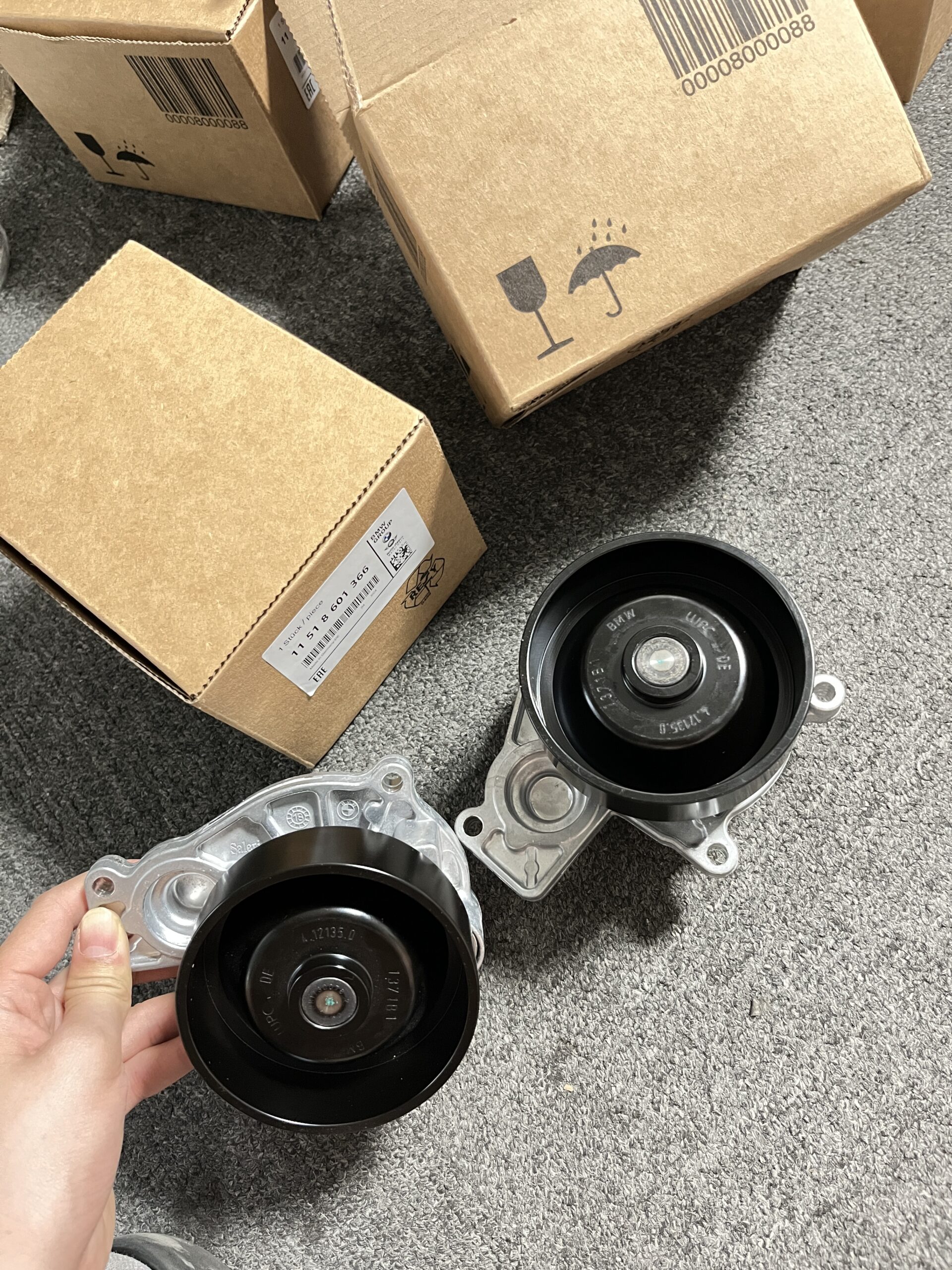 BMW F45 F48 Water Pump 11518623574 11518623576 11518601366 - 图片 3
