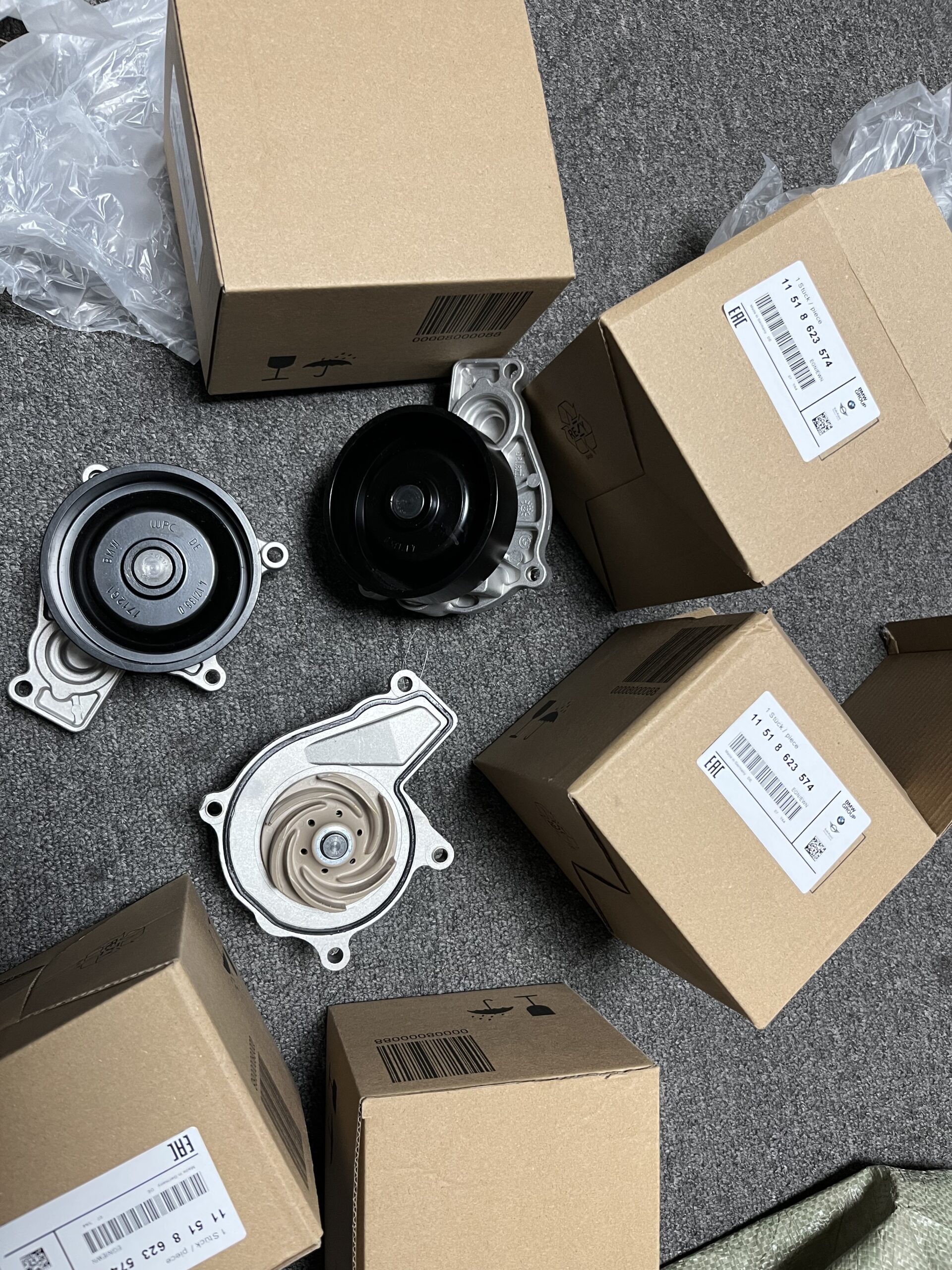 BMW F45 F48 Water Pump 11518623574 11518623576 11518601366 - 图片 5