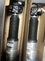 BMW F01 F02 Rear Right& Rear Left Air Suspension Absorbers W/ADS  37126791675   37126791676  37126794139 37126794140 37126794147  37126794148 37126796929   37126796930 37126796937 37126796938 37126858811 37126858812 37126858813  37126858814 37106858812 - 图片 2