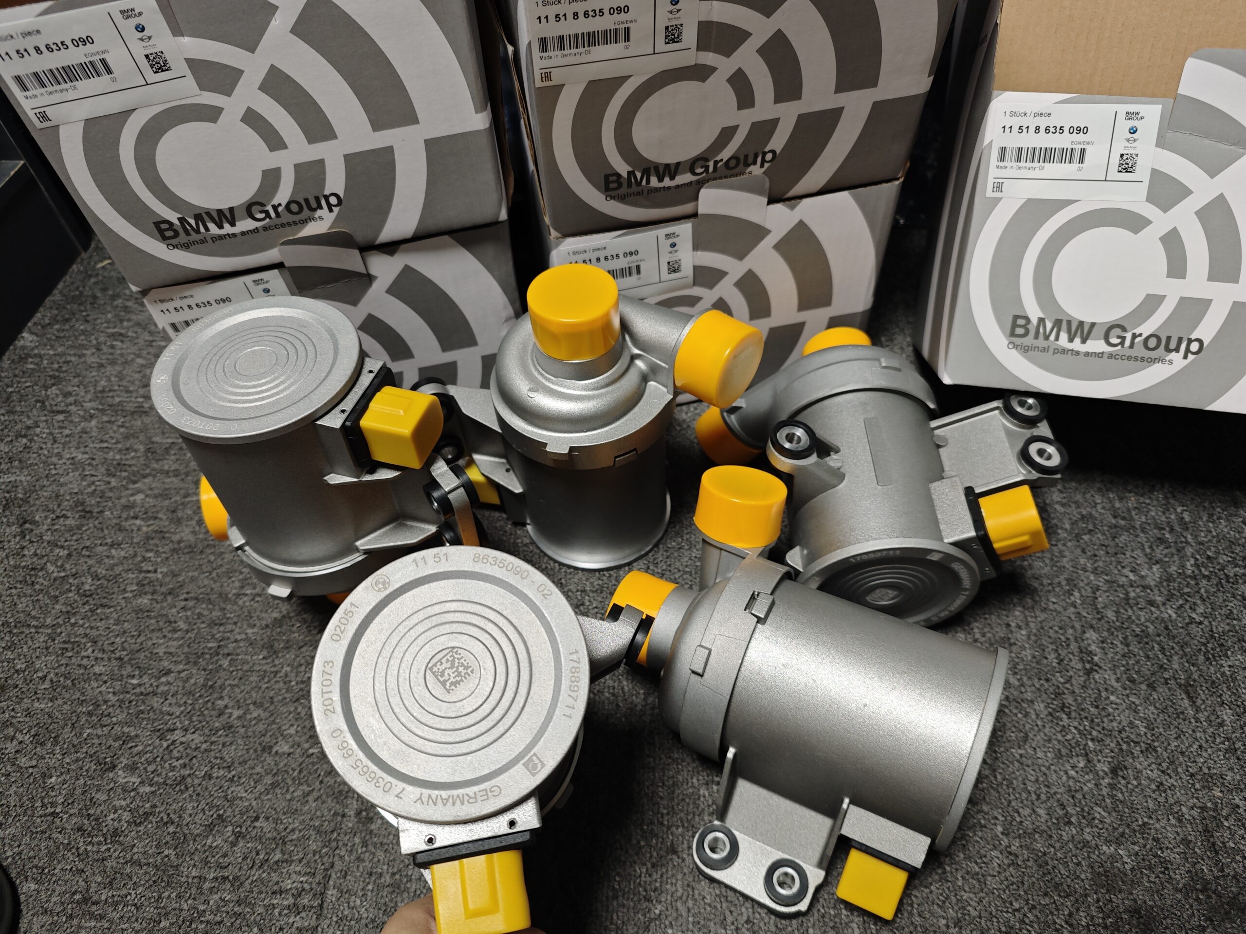 BMW F20  F30  F16  F07 F36 Water Pump  11518635090 11517596763 11518625098 - 图片 5