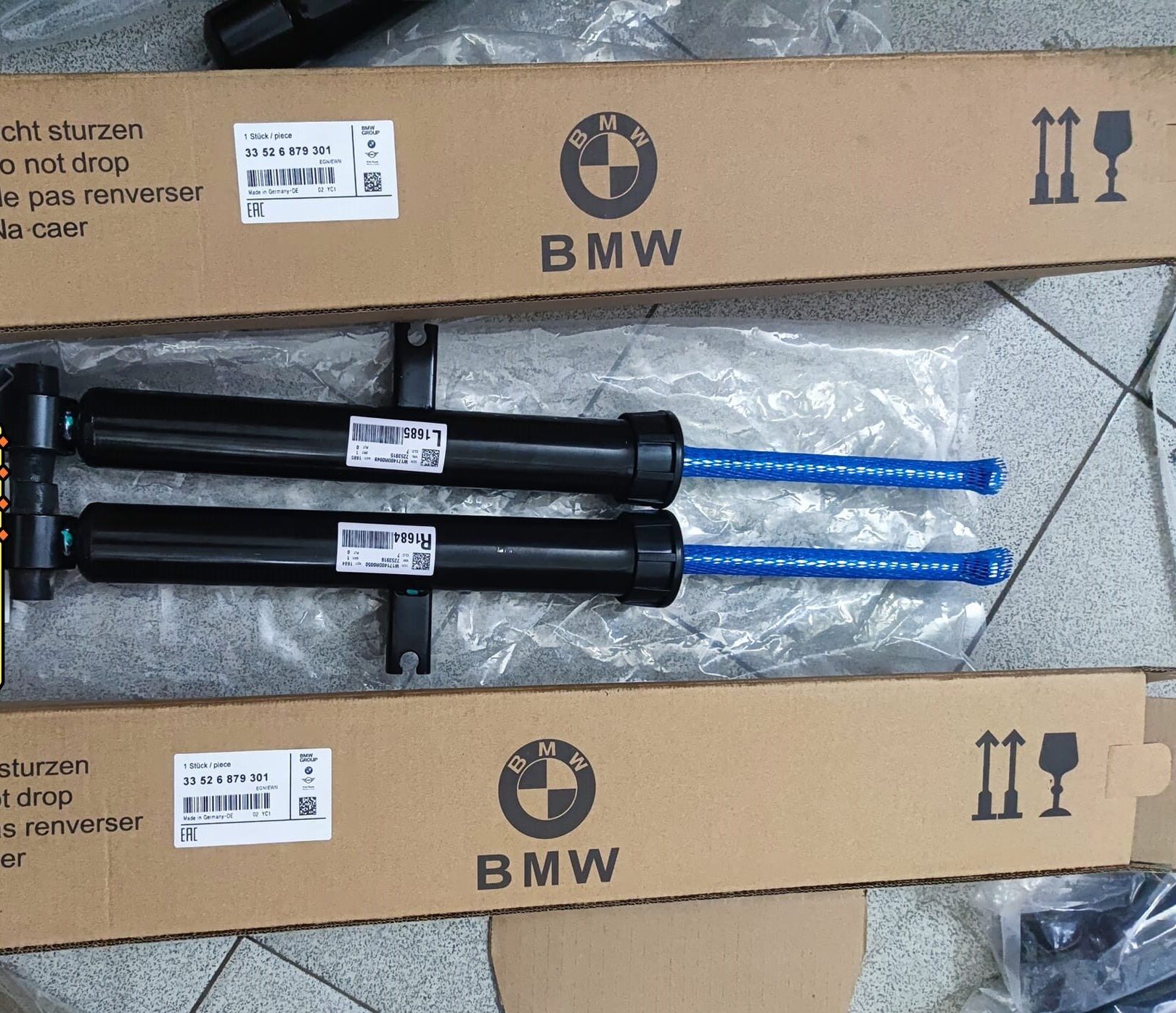 BMW G20 G28 Rear Suspension Shock Absorber 33526879301  33526879308  33526879362 33526888543 - 画像 (2)