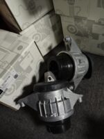 Mercedes-Benz   W167   Engine Mount   1672407700    1672405800   Right