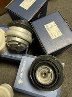 Mercedes-Benz  W124   W221   W210    Engine Mount   2212401117   2202400717   2032411313   Front - Image 3