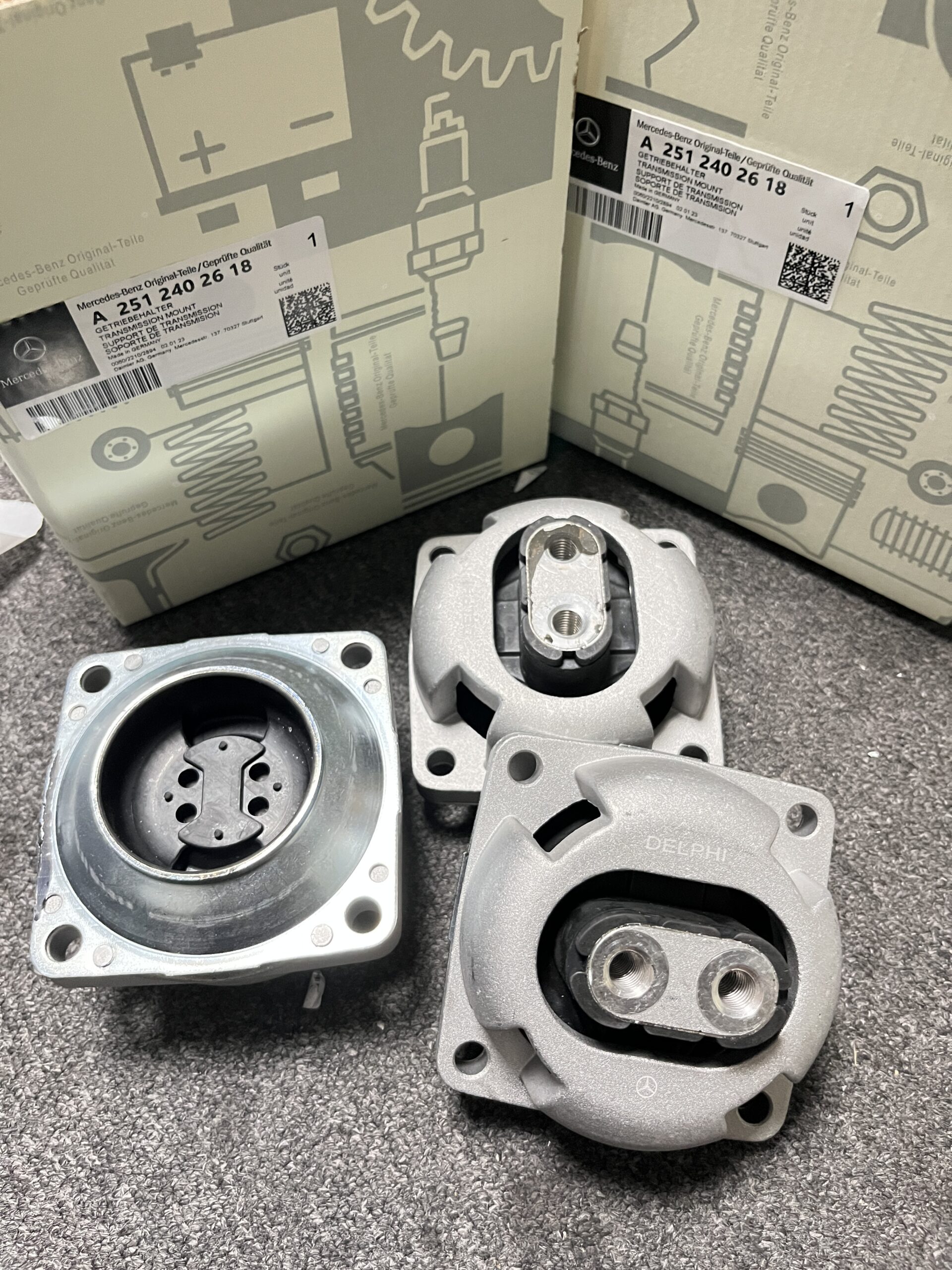Mercedes-Benz  W164  W251   Transmission Mount   2512402618    2512401818 - Image 1