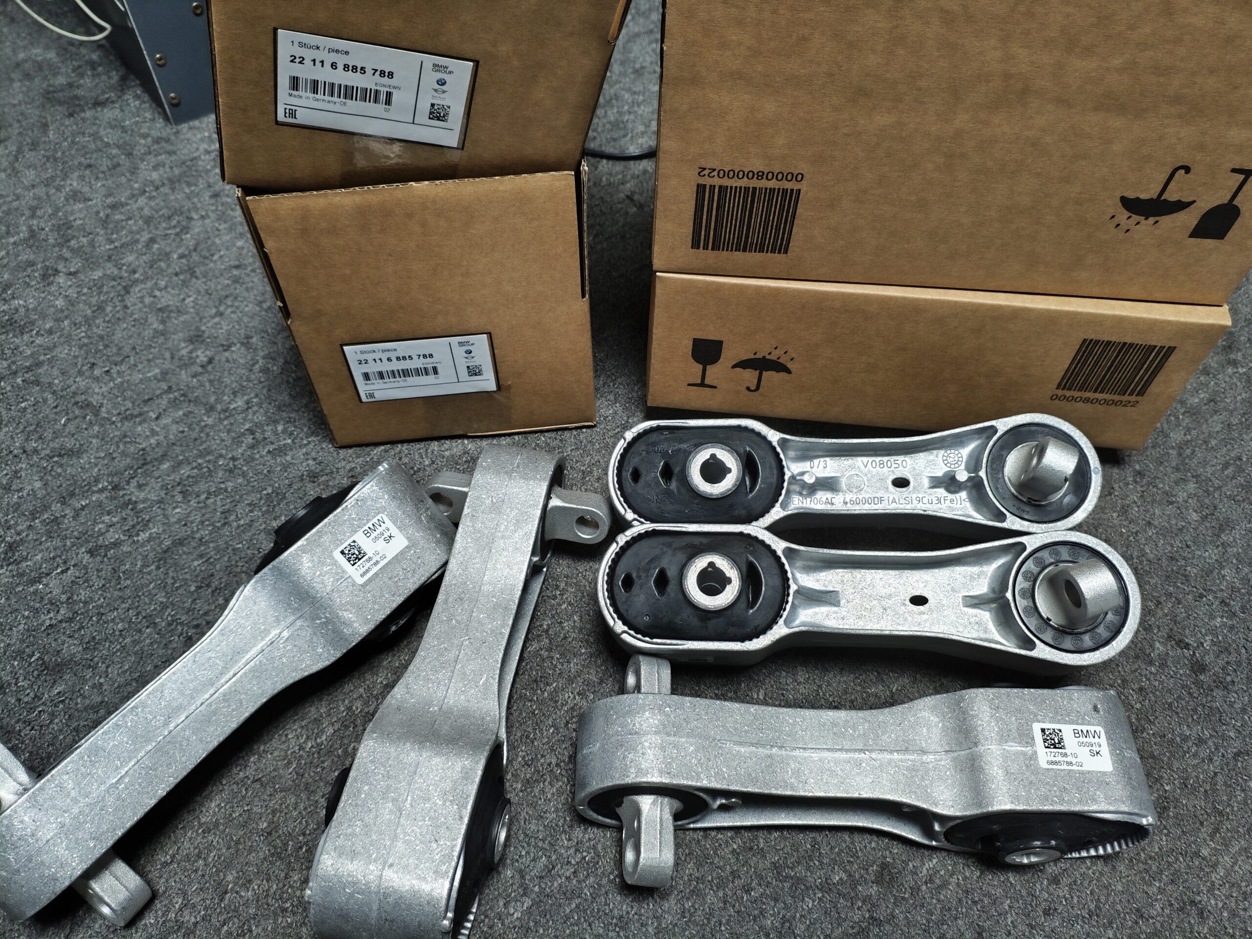 BMW   F39   F40   F55   F56   Engine Mount    22116885788   22116872114   22116875190   22116875188   22116872112   22116853470   22116875186   22116885778   22116853460 - Image 1