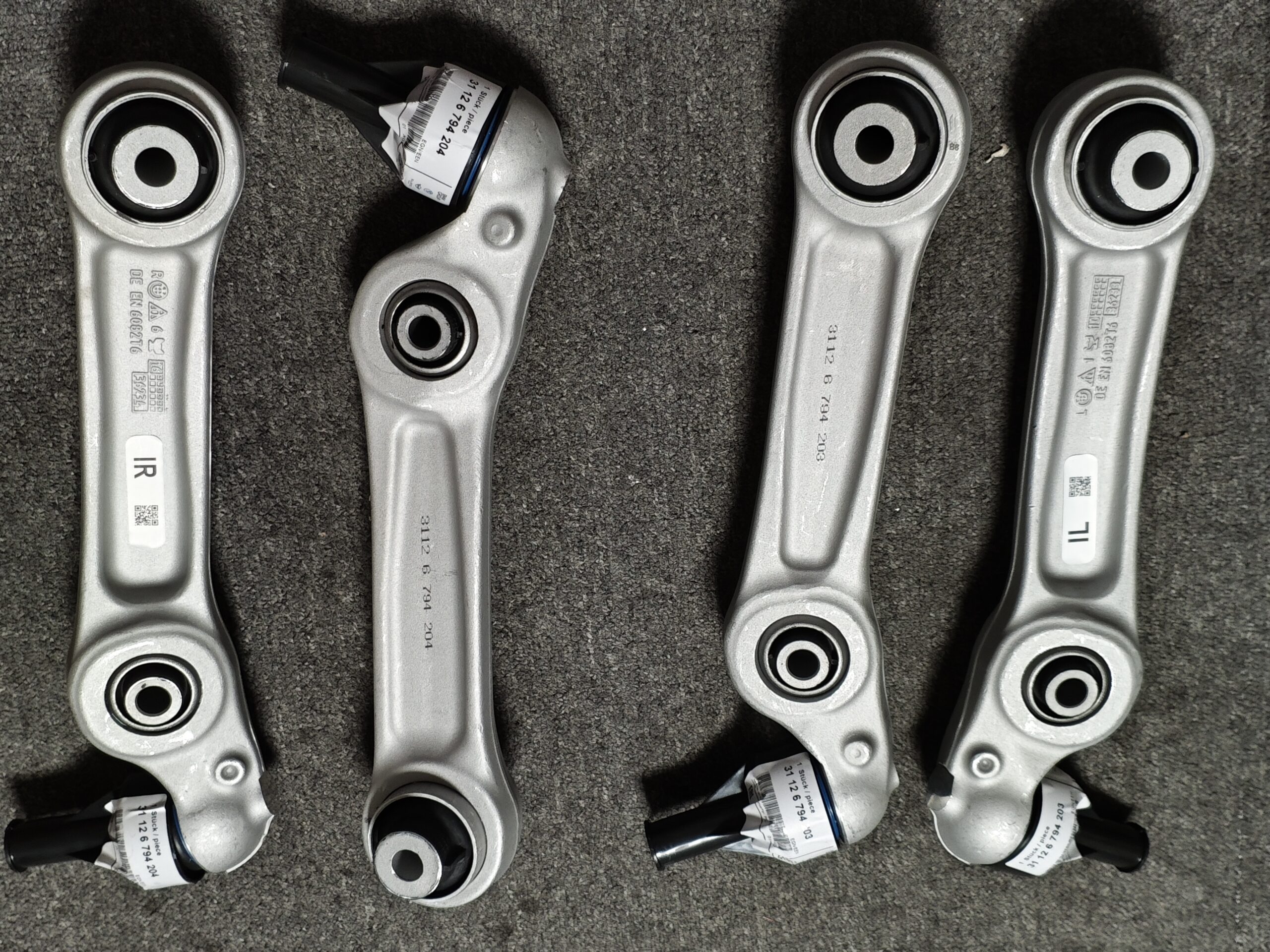 宝马控制臂31126794203跟31126794204#F10#F11 31126794203 BMW F10 F11 Control Arm Front Left 31128873899 - Image 1