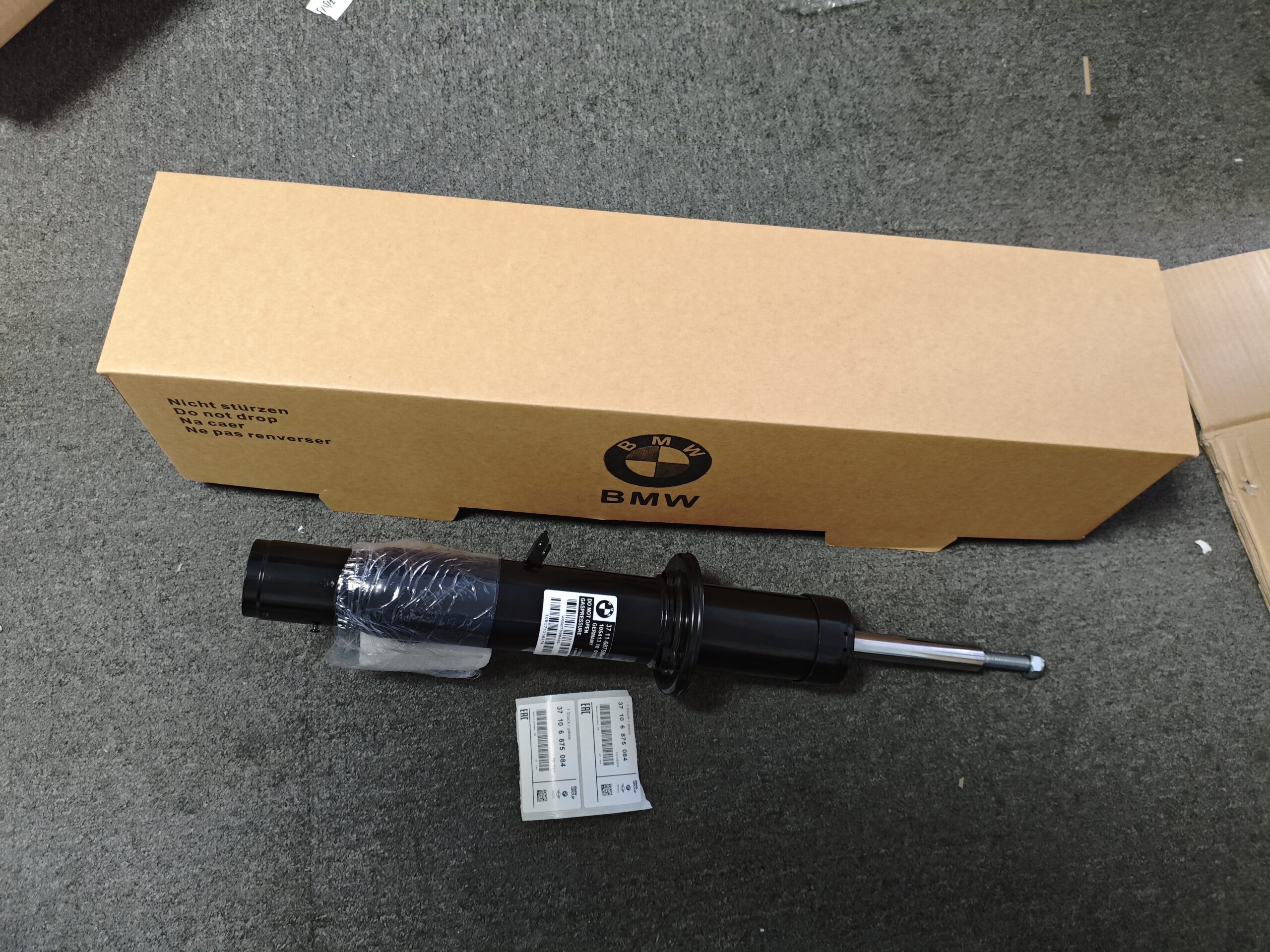 1af5f137c5dc01731a224d517dc9eb3 37106875084 BMW F15 F16 Front Right Shock absorber with edc 37116863174 37106875086 31317850212 - 图片 1