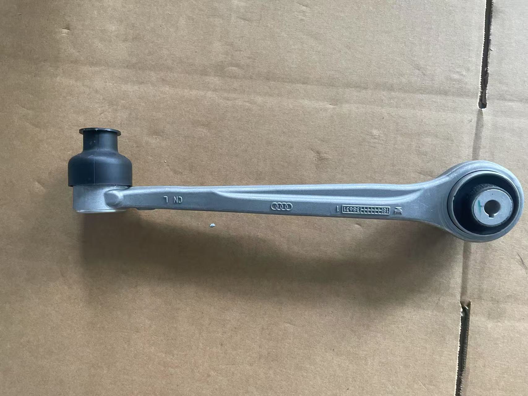 80D407505 80D407505 Audi A6 Allroad C8 (4AH) Volkswagen Touareg (CR7, RC8) Control Arm Front Axle, Left 80D407505A 4M0407505E 4M0407505B 4M0407505C 4M0407505F - 画像 (1)