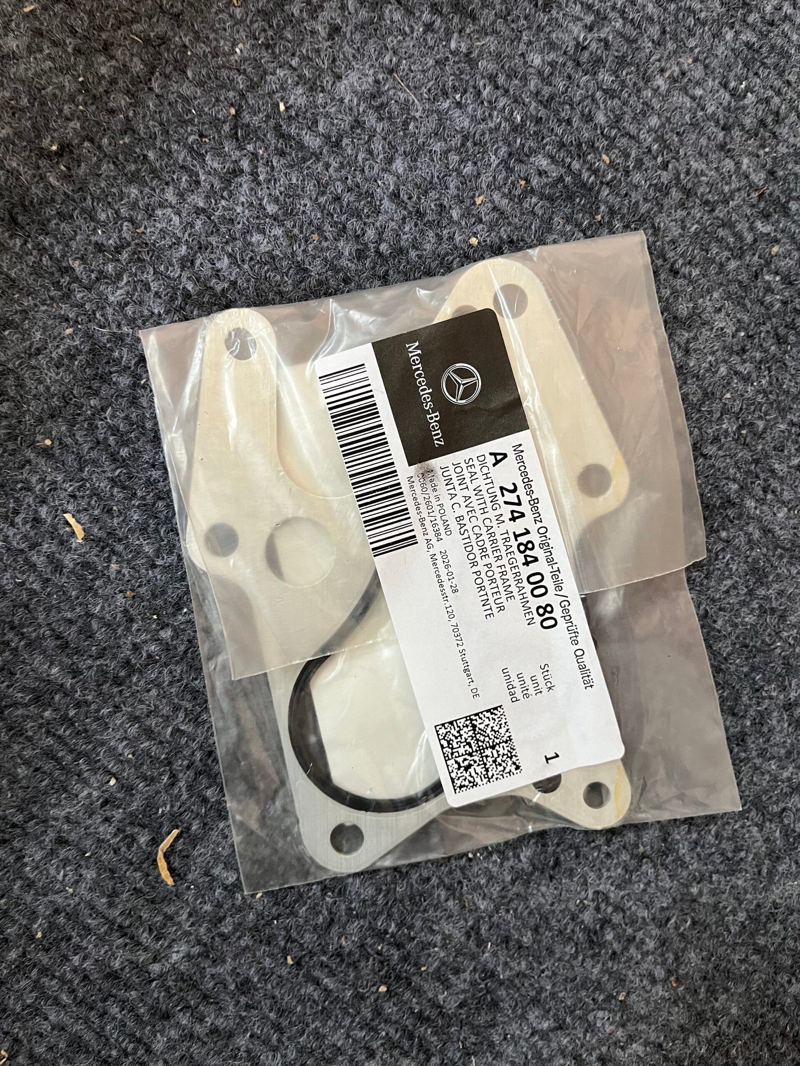 原产 奔驰 机油冷却器垫片 2741840080 2741840080 Mercedes-Benz Other Gasket A2741840080 - Image 1