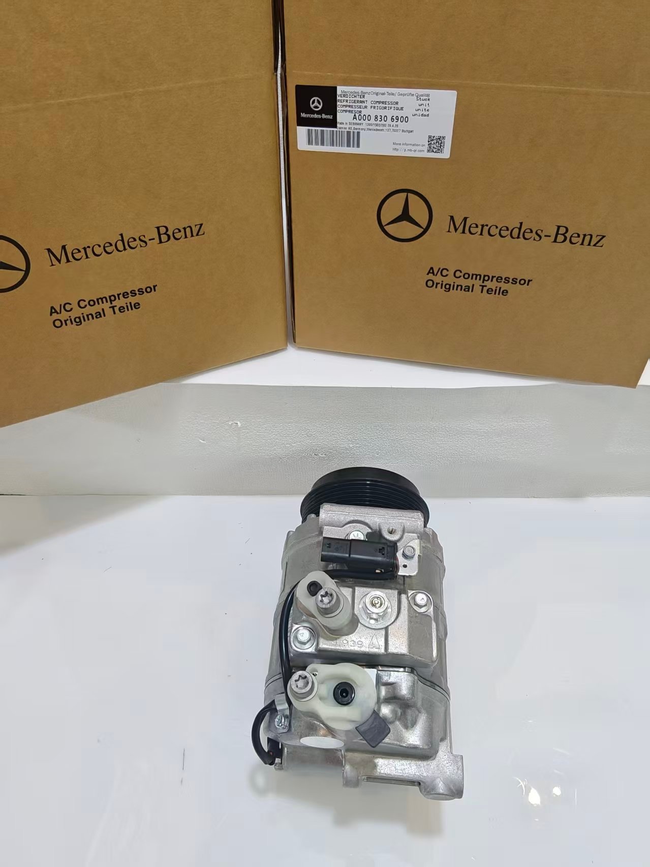 奔驰 空调压缩机 0008306900 0008306900 Mercedes-Benz Compressor A0008306900 - Image 1